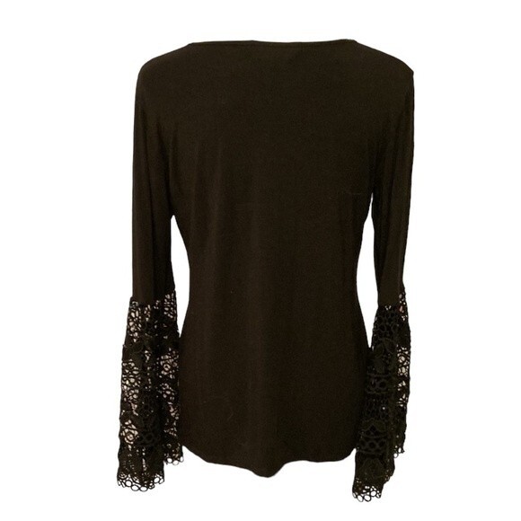 Peter Nygard black cotton/poly blouse with open weave trumpet sleeves. - Picture 2 of 5